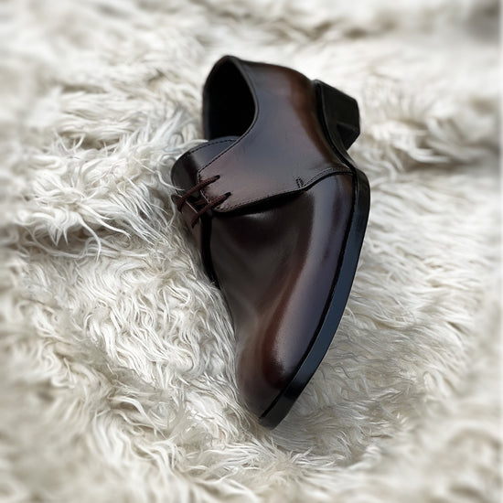 Edward - 2 Eyelet derby made from Soft Calf leather in Mocca reverse patina. Side view